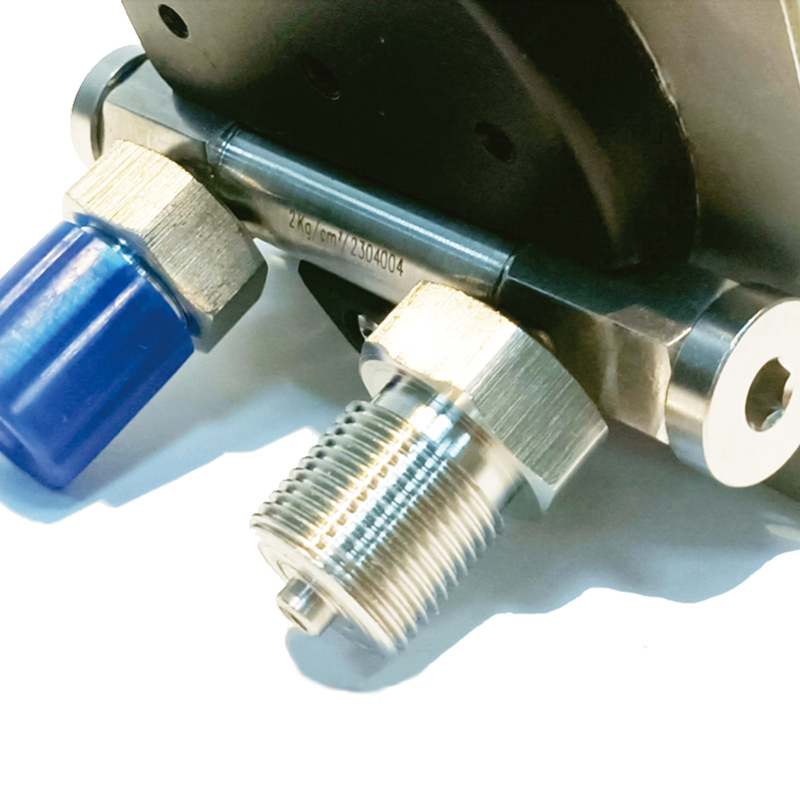 customized differential pressure gauge